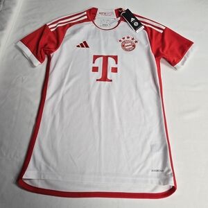 New with tags Adidas FC Bayern Munchen 23/24 Home Jersey Munich Size S
